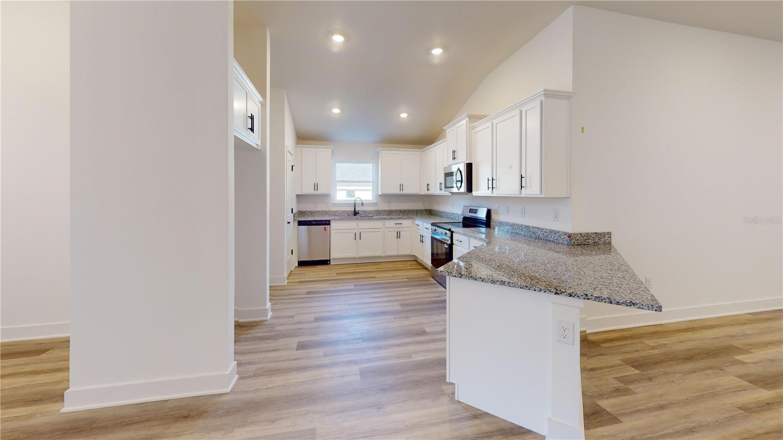 BRIARWOOD - Residential