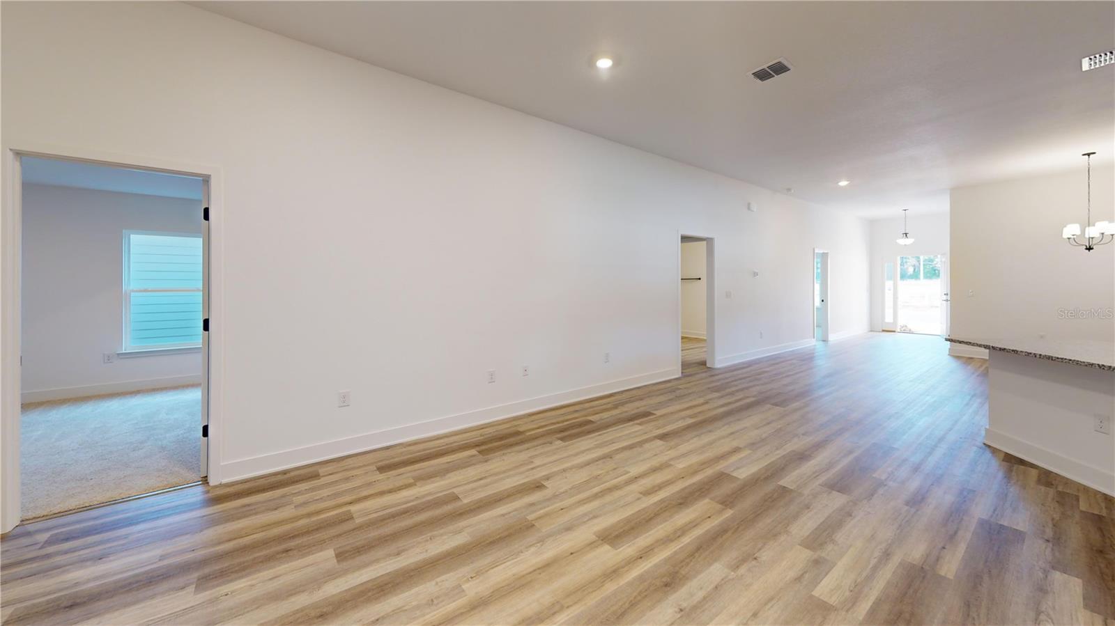 BRIARWOOD - Residential