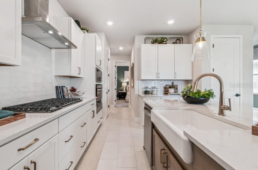 751 MALDIVES TRAIL