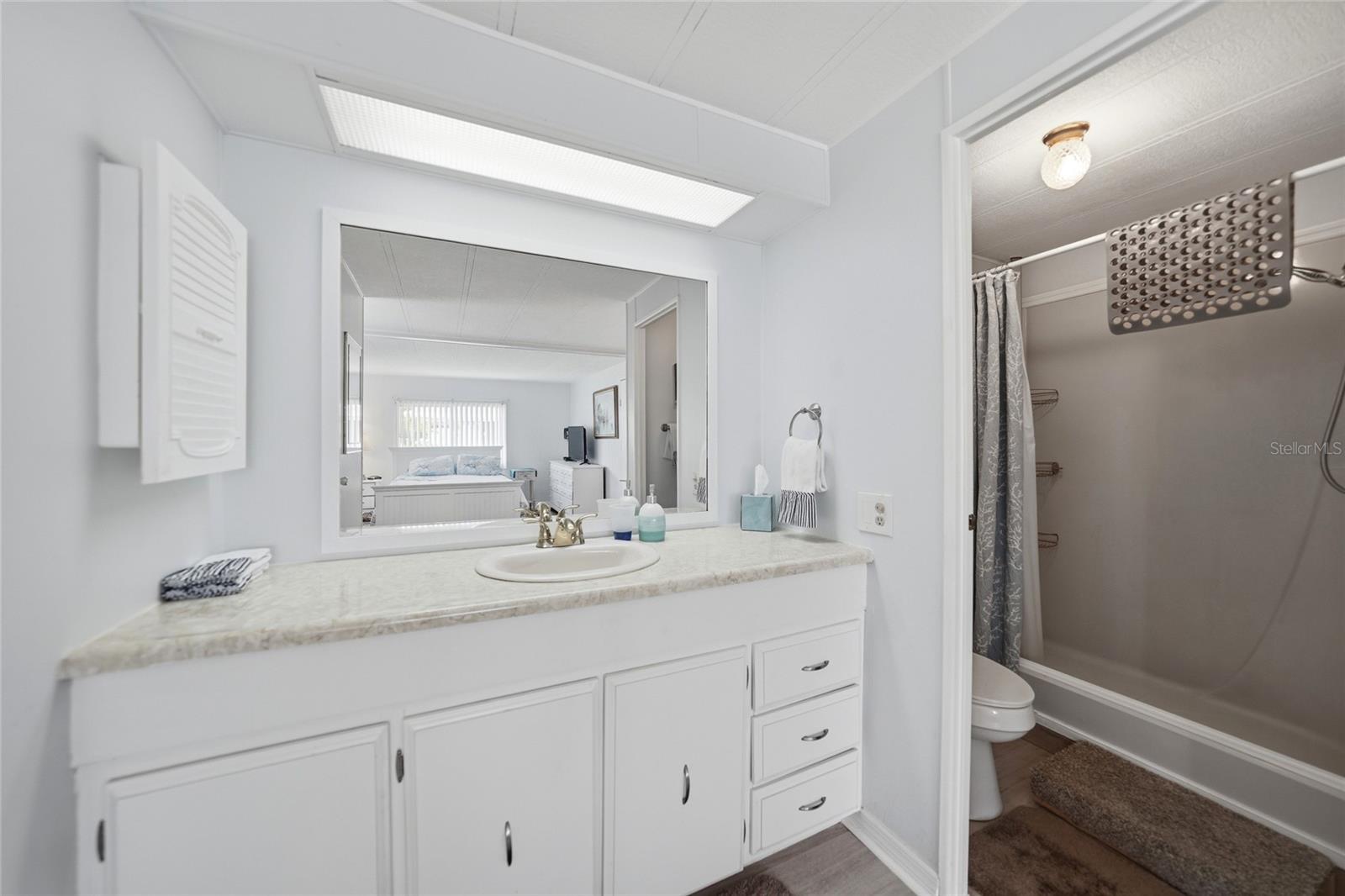 EAGLE POINT MHP - Residential