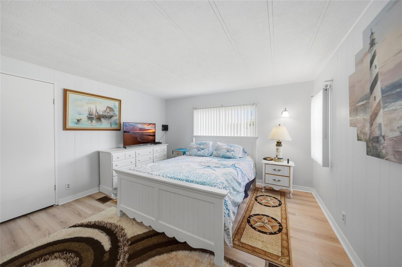 EAGLE POINT MHP - Residential