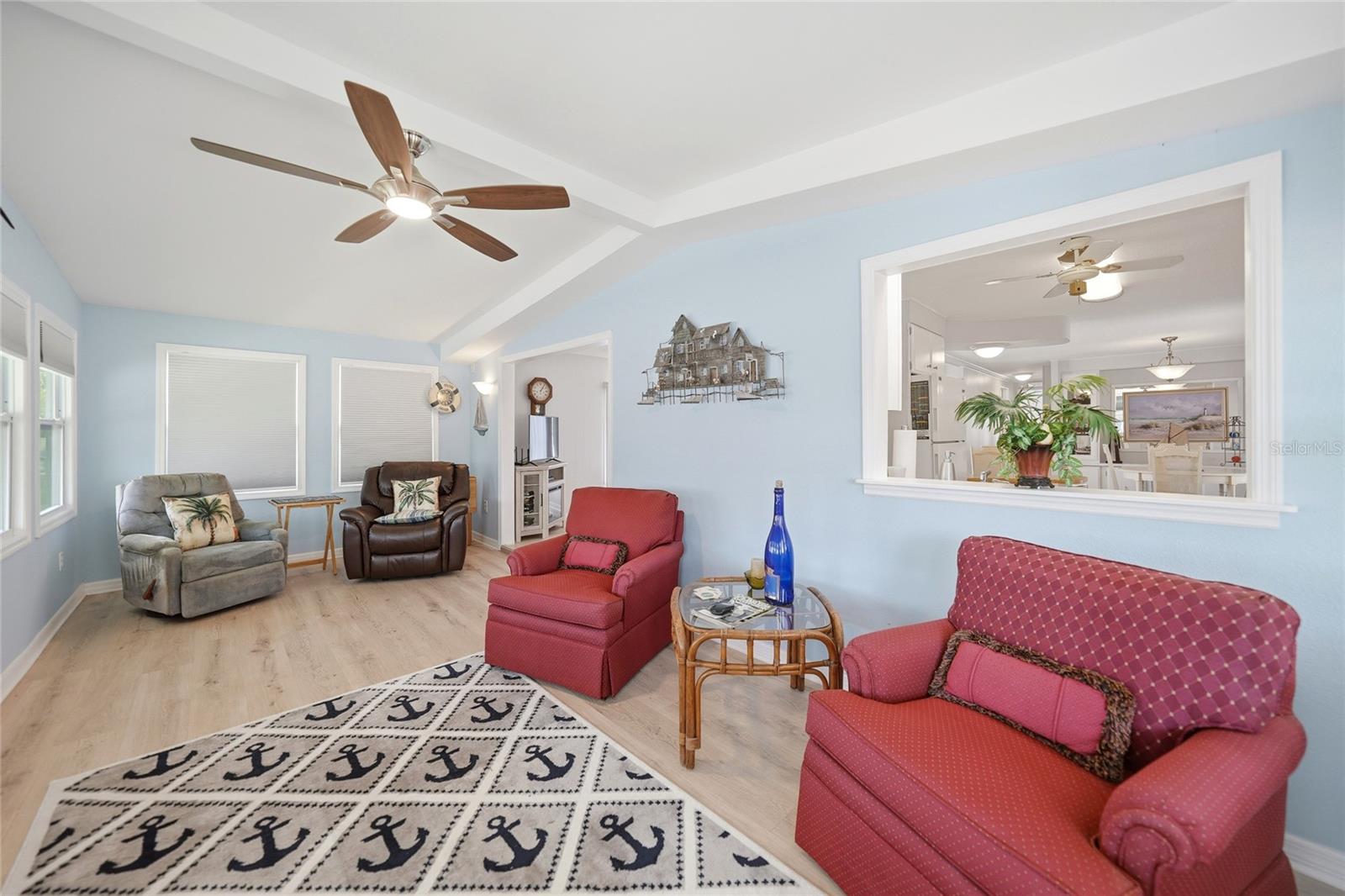 EAGLE POINT MHP - Residential