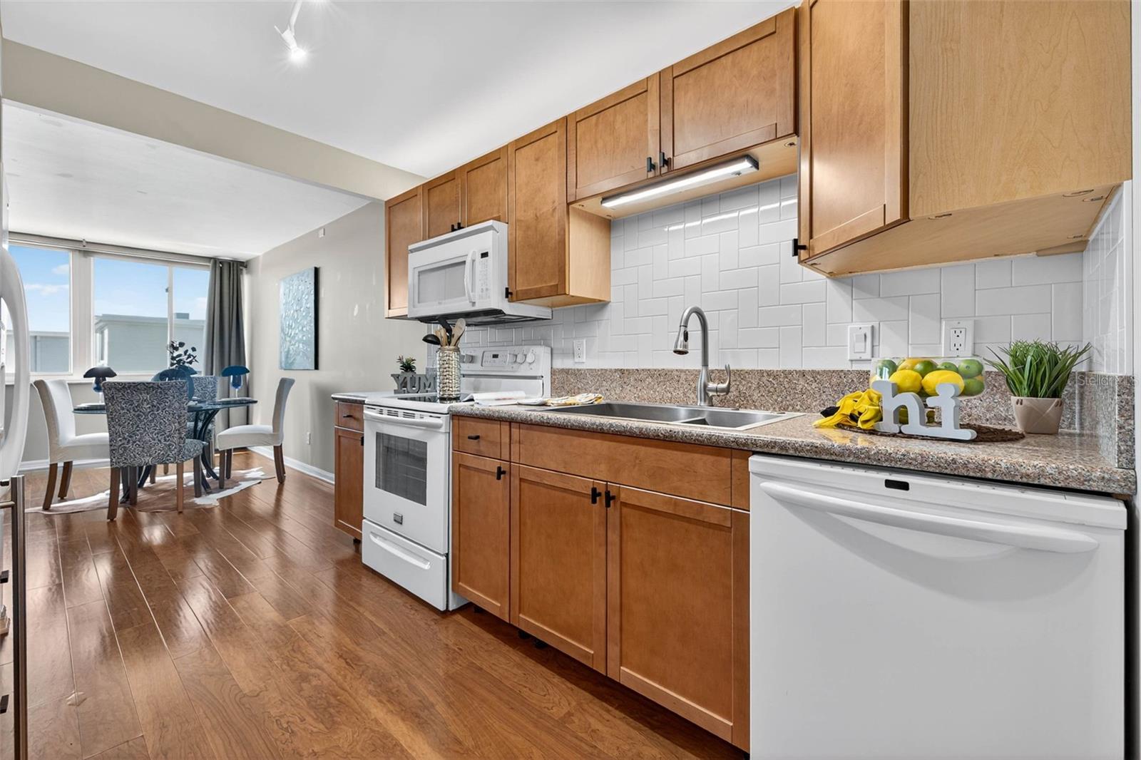 WINSTON PARK NORTHEAST - Residential