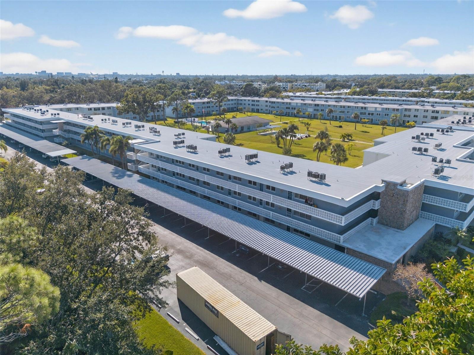 WINSTON PARK NORTHEAST - Residential