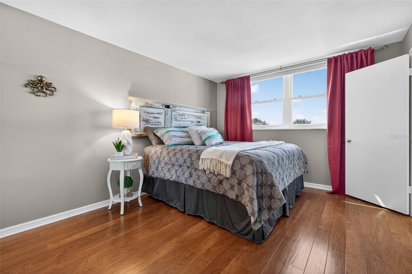 WINSTON PARK NORTHEAST - Residential