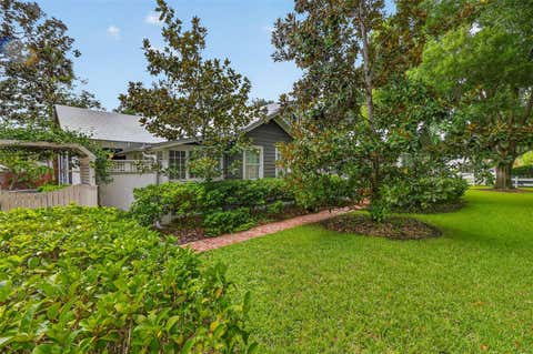 Tiny photo for 1046 N Mcdonald Street, Mount Dora, FL 32757 (MLS # G5115566)