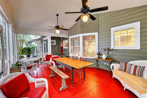 Tiny photo for 1046 N Mcdonald Street, Mount Dora, FL 32757 (MLS # G5115566)