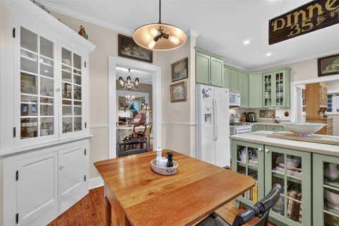 Tiny photo for 1046 N Mcdonald Street, Mount Dora, FL 32757 (MLS # G5115566)