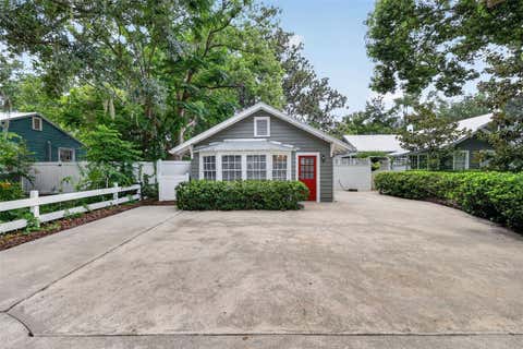 Tiny photo for 1046 N Mcdonald Street, Mount Dora, FL 32757 (MLS # G5115566)
