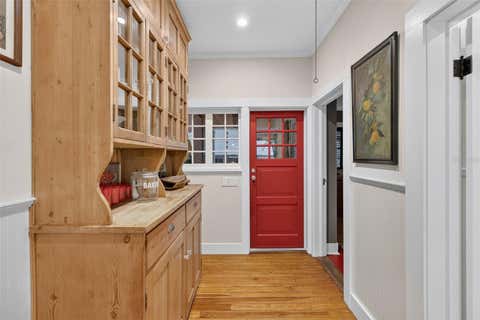 Tiny photo for 1046 N Mcdonald Street, Mount Dora, FL 32757 (MLS # G5115566)