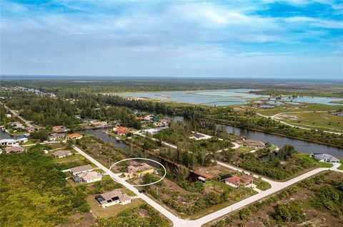 A home in PORT CHARLOTTE