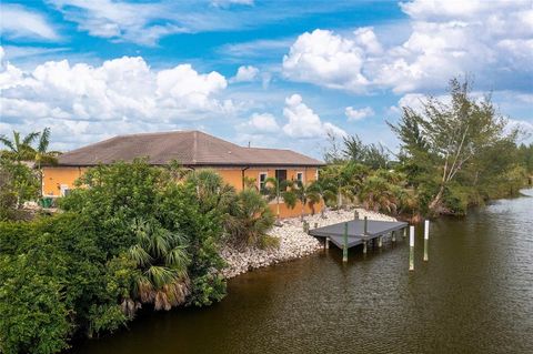 A home in PORT CHARLOTTE