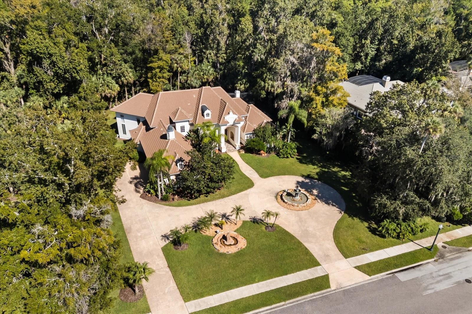 HEATHROW WOODS - Residential