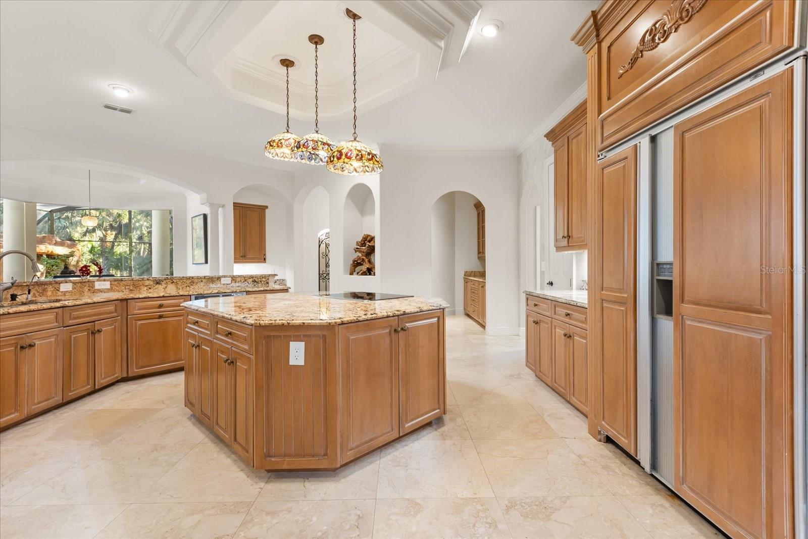 HEATHROW WOODS - Residential