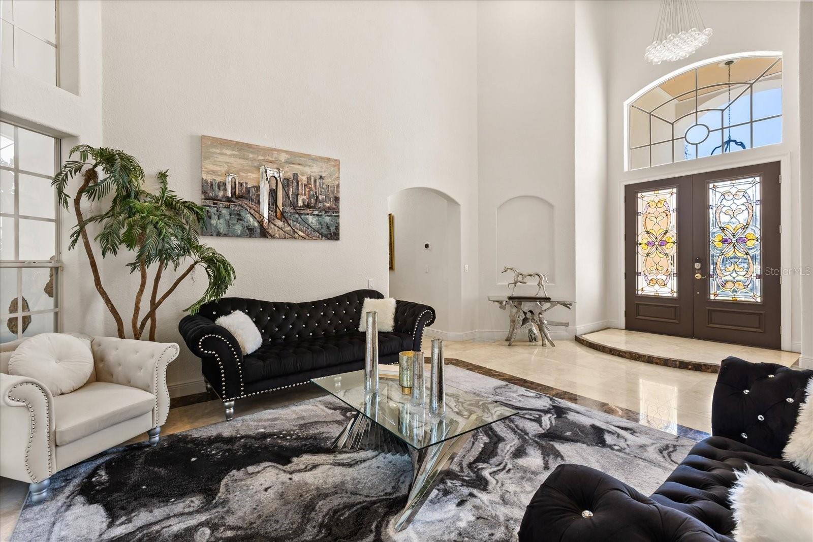 HEATHROW WOODS - Residential