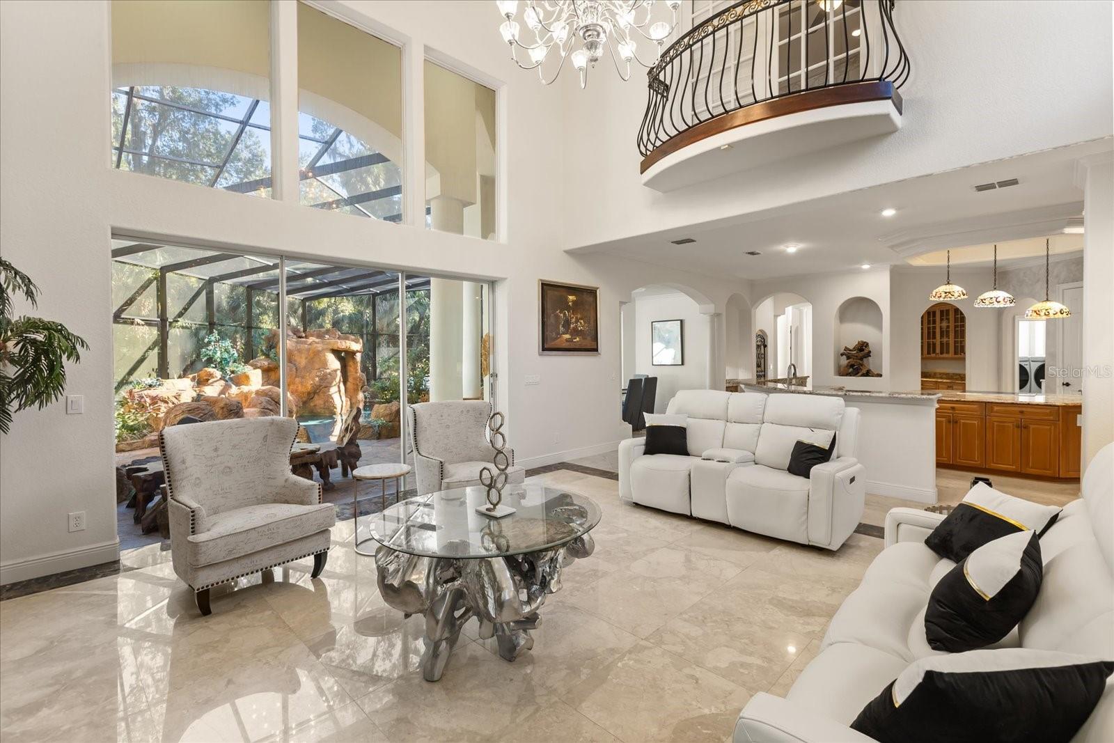 HEATHROW WOODS - Residential