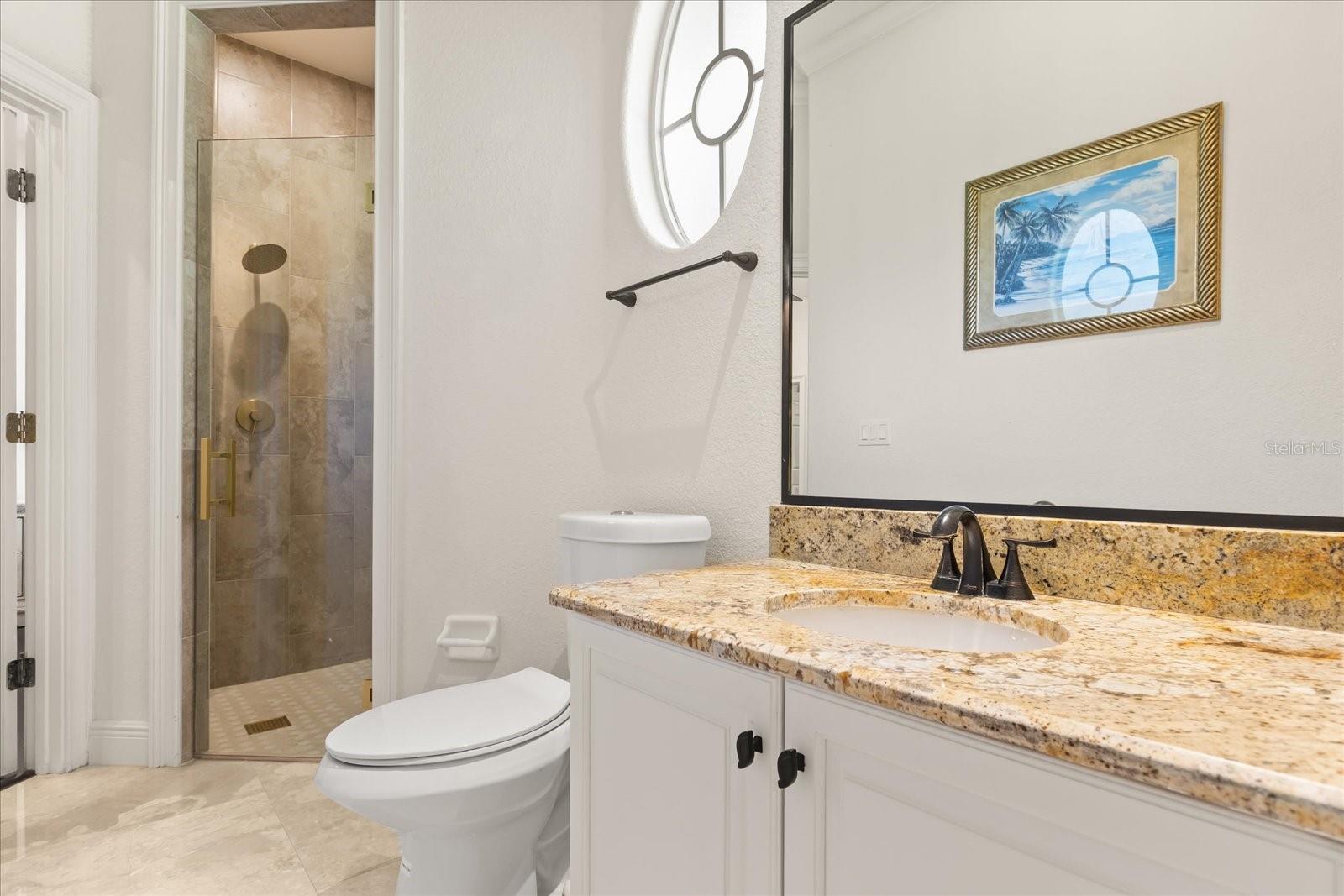 HEATHROW WOODS - Residential