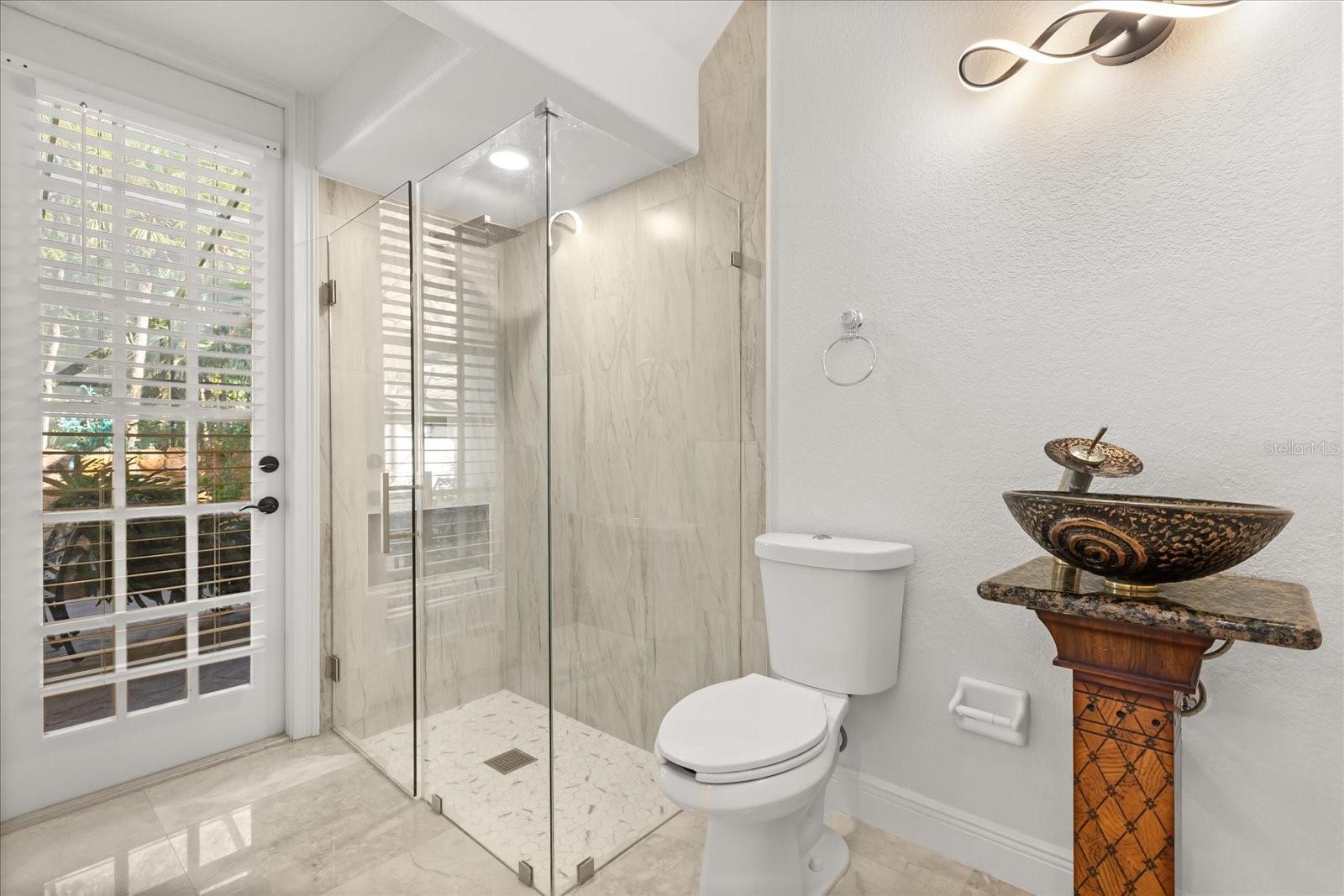 HEATHROW WOODS - Residential