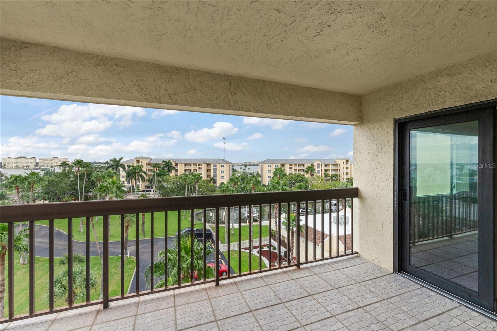 BOCA VISTA CONDO - Residential