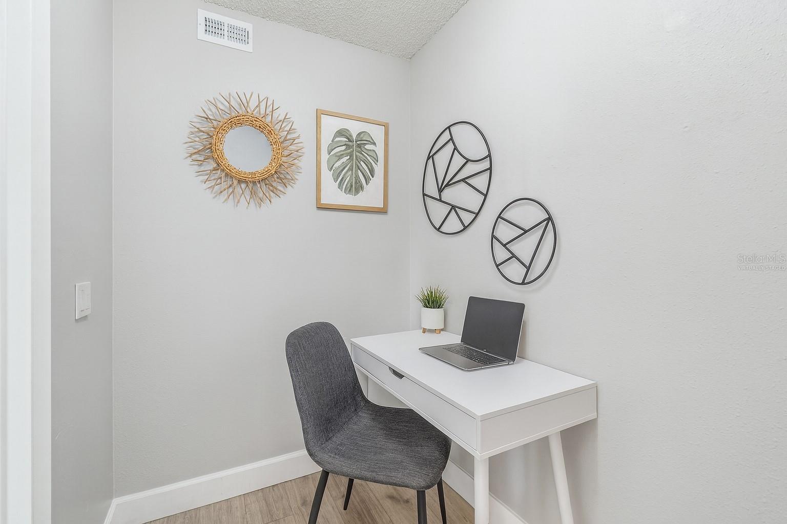 SEMINOLE COUNTRY GREEN CONDO - Residential