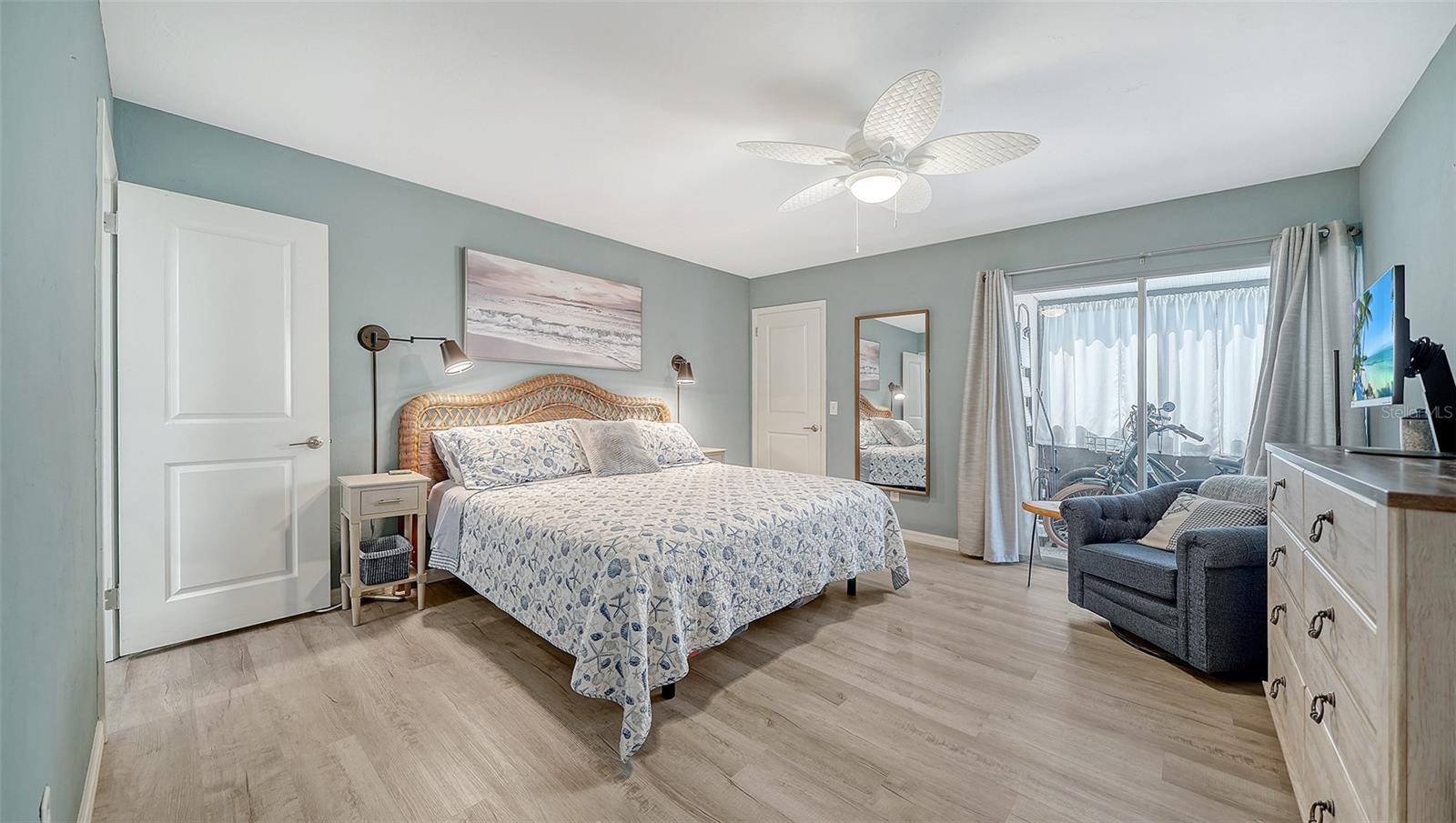 BIRD BAY VILLAGE - Residential Lease