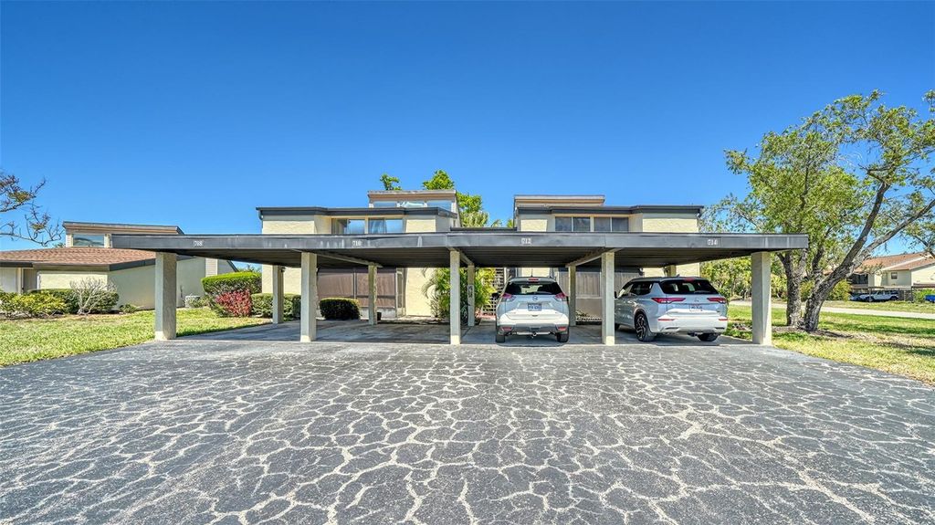 Photo of 712 White Pine Tree Road #77, Venice, FL 34285 (MLS # A4687150)