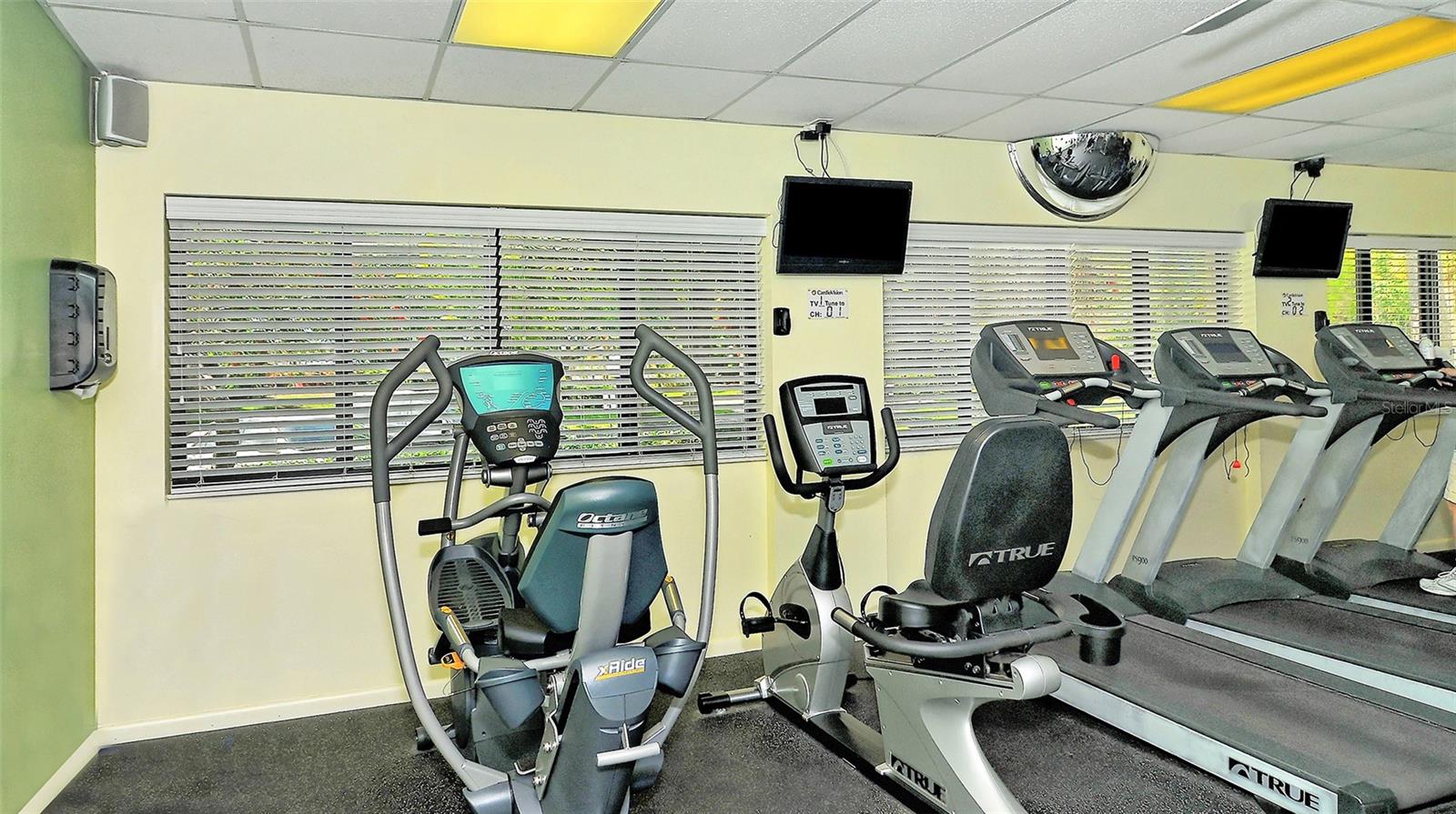 BIRD BAY VILLAGE - Residential Lease