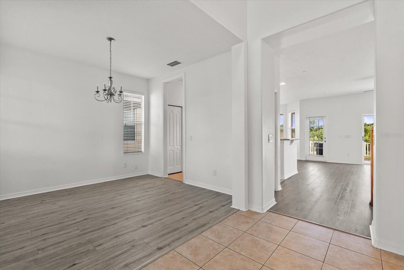 AVELAR CREEK SOUTH - Residential