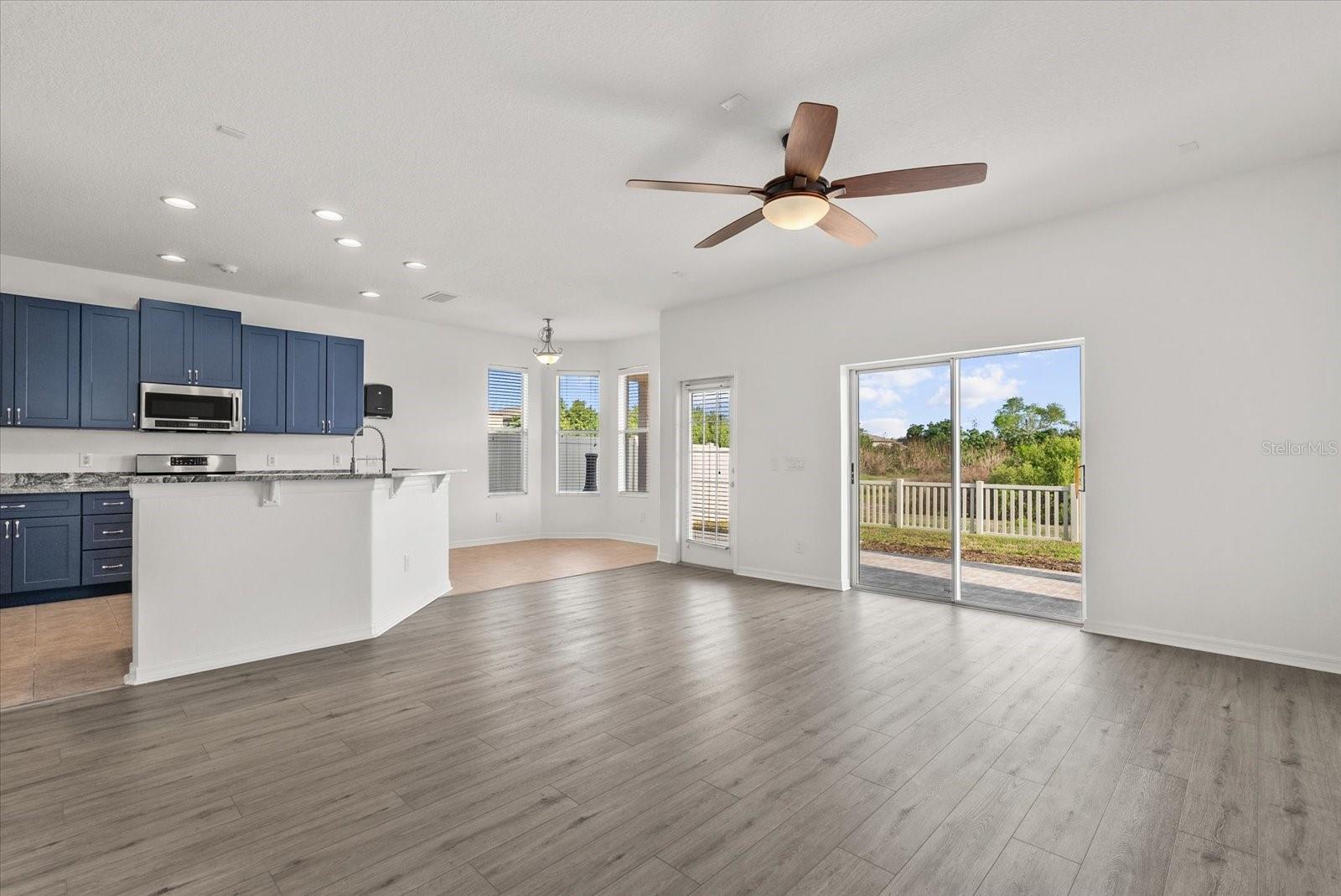 AVELAR CREEK SOUTH - Residential