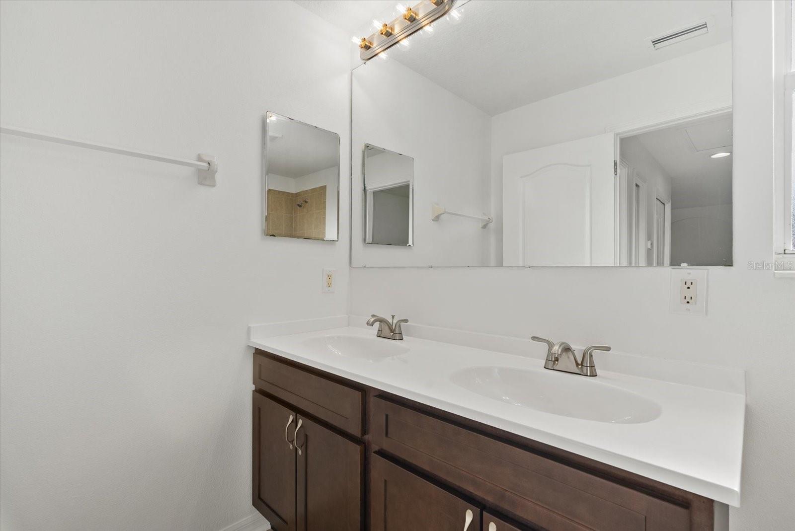 AVELAR CREEK SOUTH - Residential