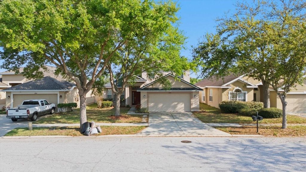 Photo of 12808 Hampton Hill Drive, Riverview, FL 33578 (MLS # A4686815)