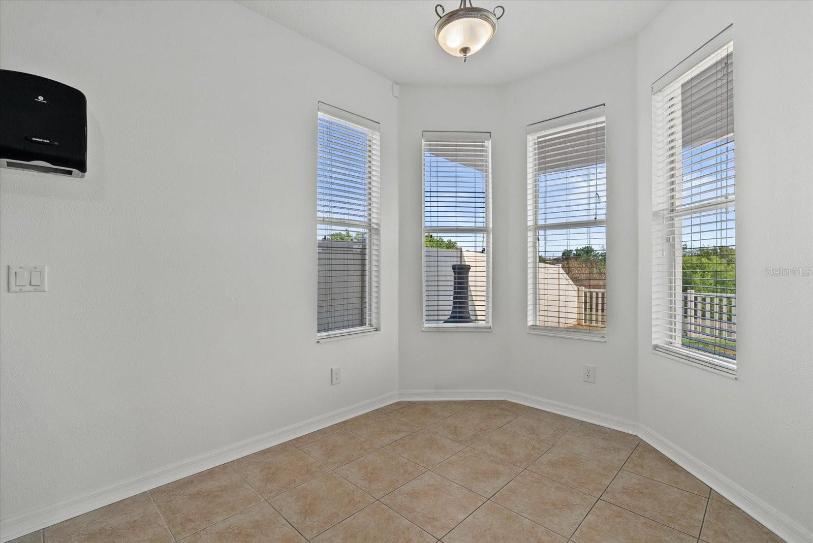 AVELAR CREEK SOUTH - Residential