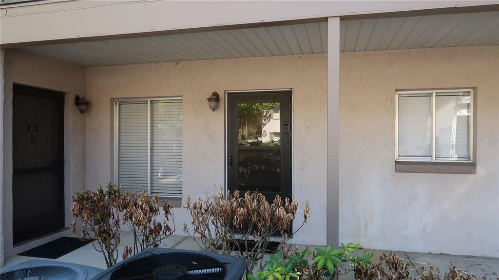Photo of 2025 San Marcos Drive SE #27, Winter Haven, FL 33880 (MLS # P4938089)