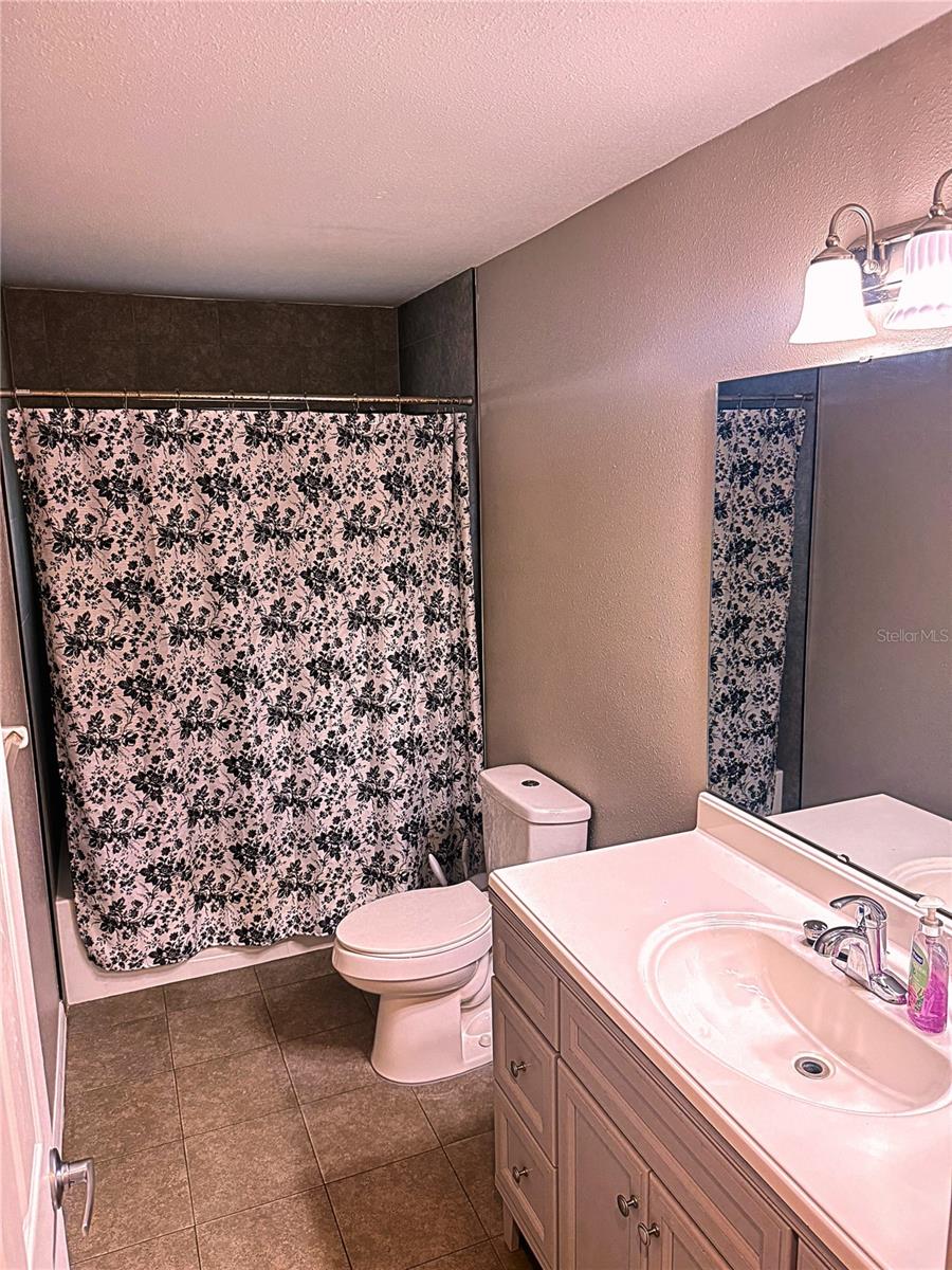 WINAKI HEIGHTS UN 02 - Residential