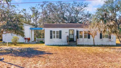 Photo of 2910 Fast Trot Trl, Lake Wales, FL 33898 (MLS # TB8465818)