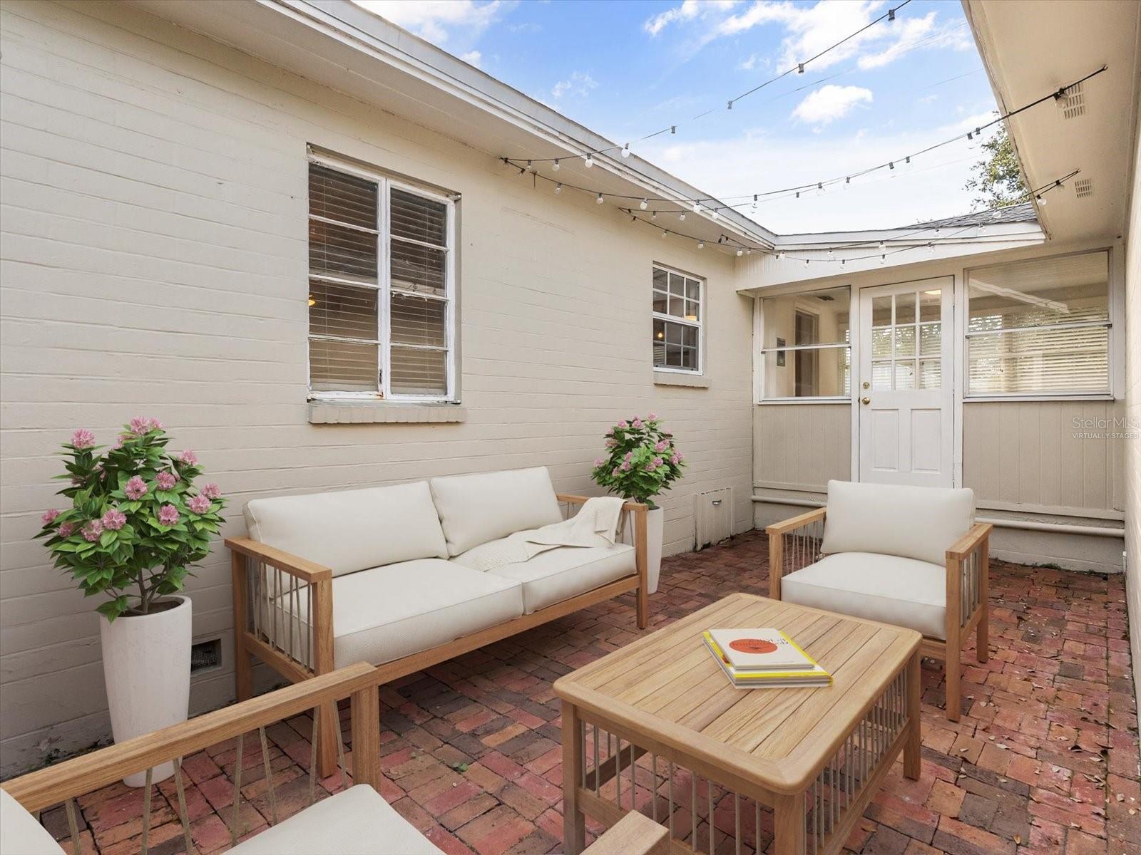 COLLEGE PARK SECOND ADD - Residential