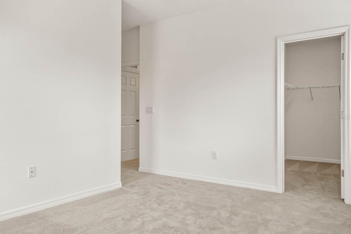 FISHHAWK RANCH WEST TWNHMS - Residential Lease