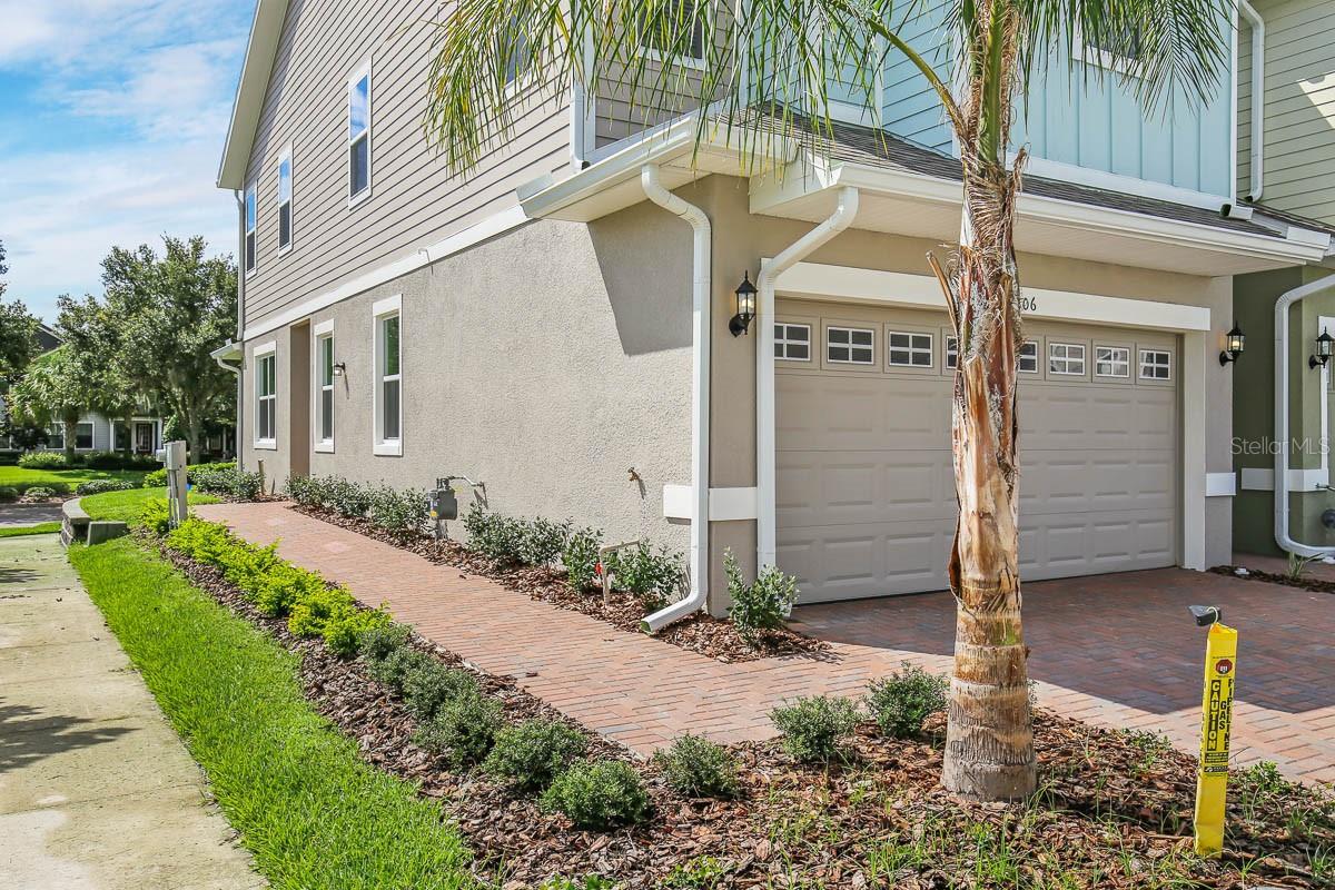 FISHHAWK RANCH WEST TWNHMS - Residential Lease