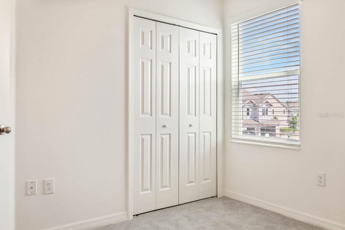 FISHHAWK RANCH WEST TWNHMS - Residential Lease