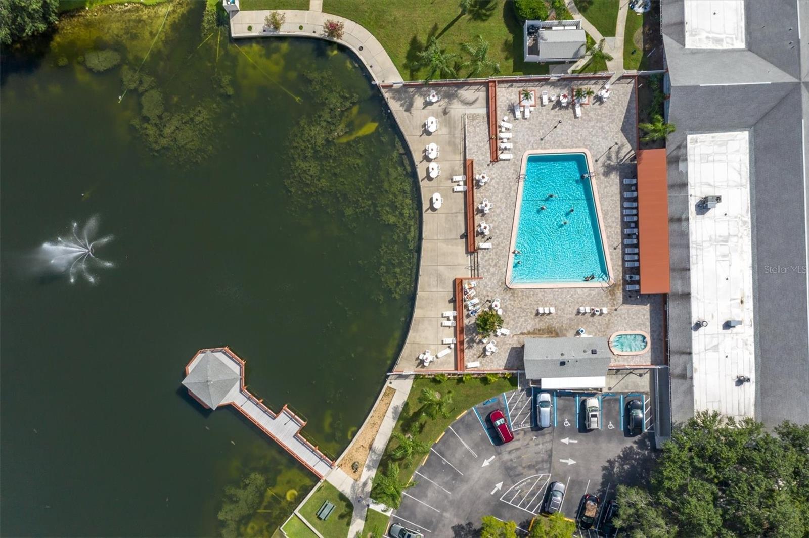 DOLLAR LAKE VILLAGE CONDO 01 - Residential