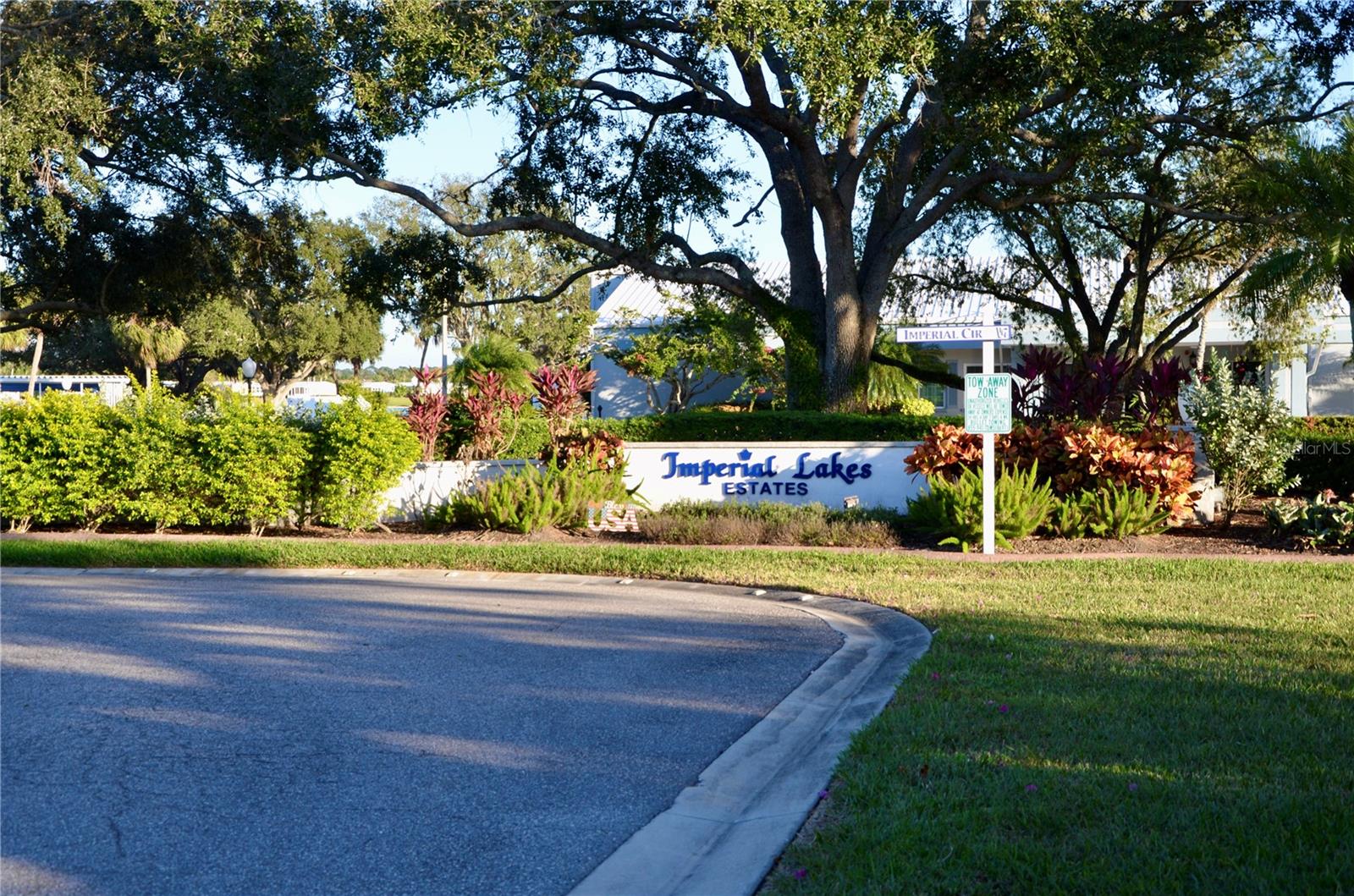 IMPERIAL LAKES ESTATES UNIT III - Residential
