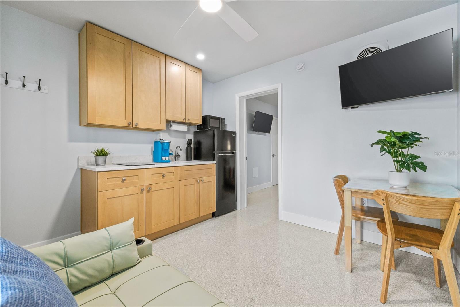 CONEY ISLAND - Residential Income