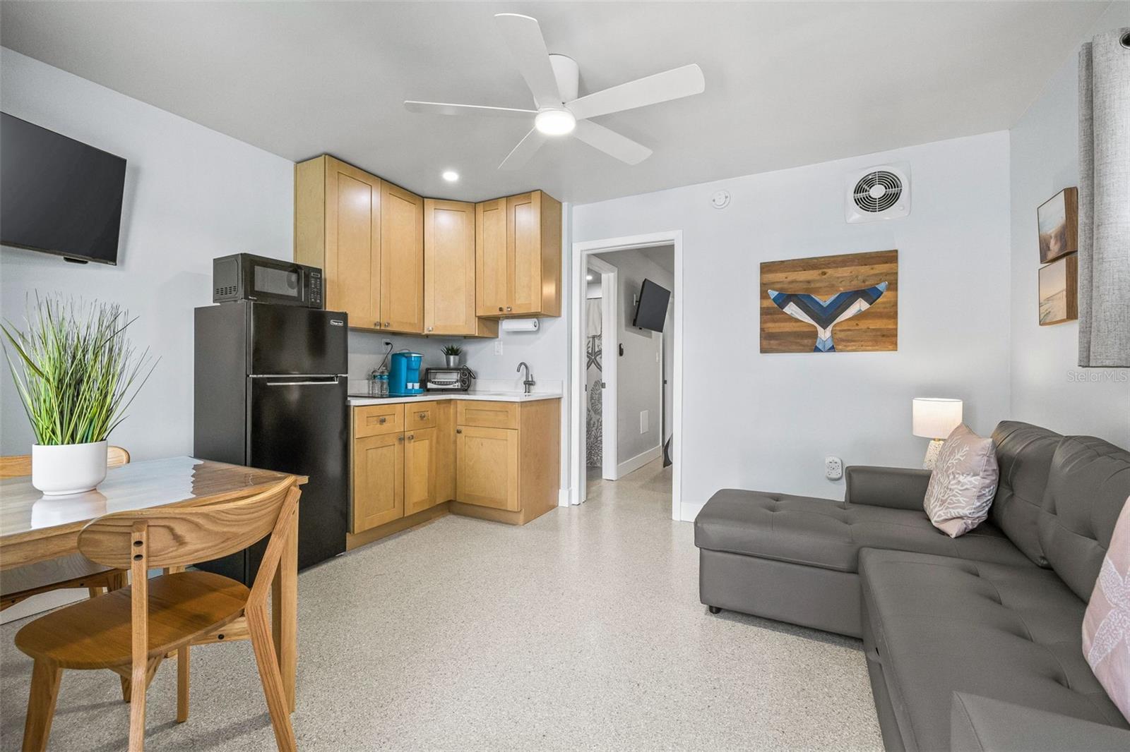 CONEY ISLAND - Residential Income