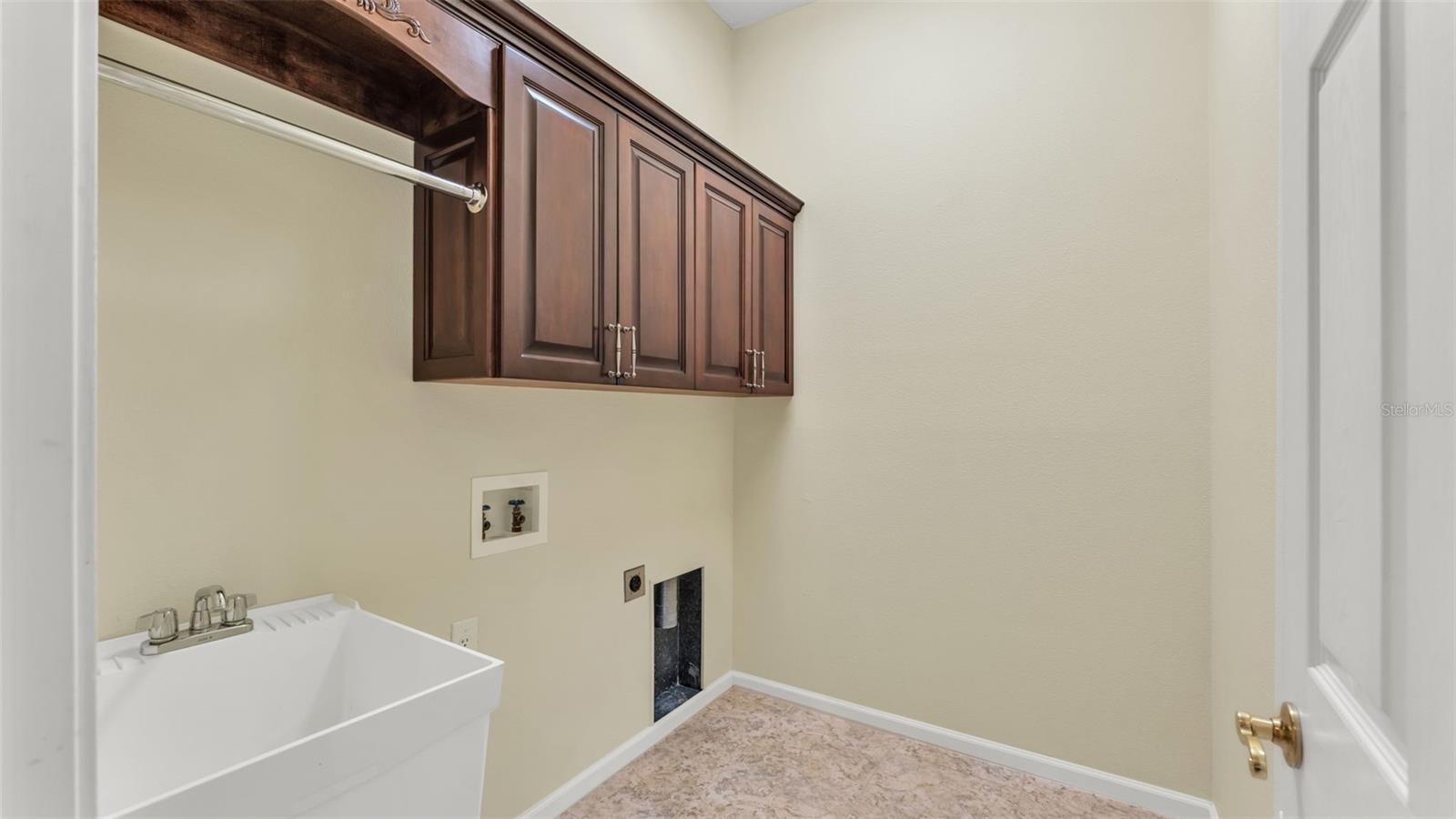 CHRISTINA HAMMOCK - Residential