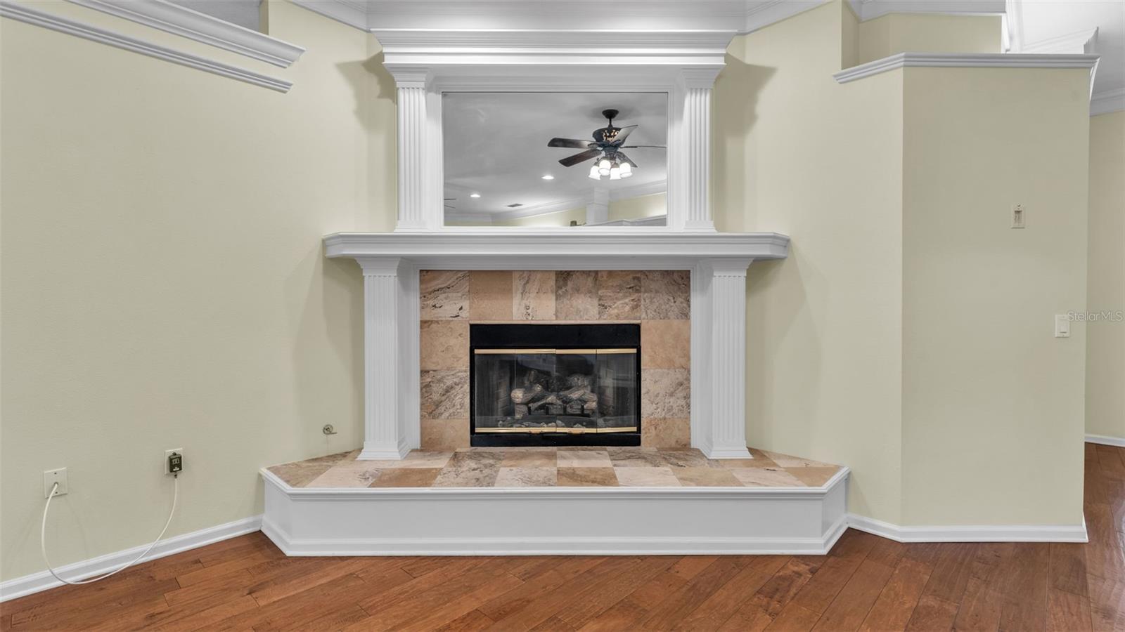 CHRISTINA HAMMOCK - Residential