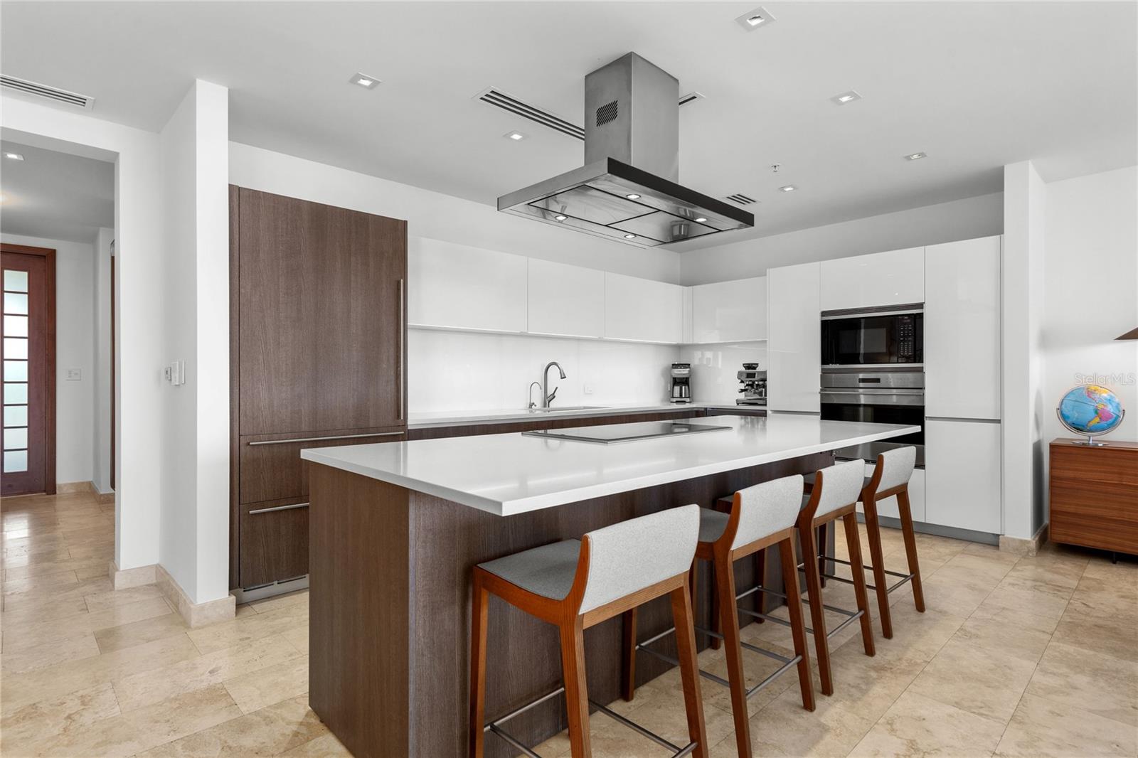 WEST BEACH RESIDENCES - Residential