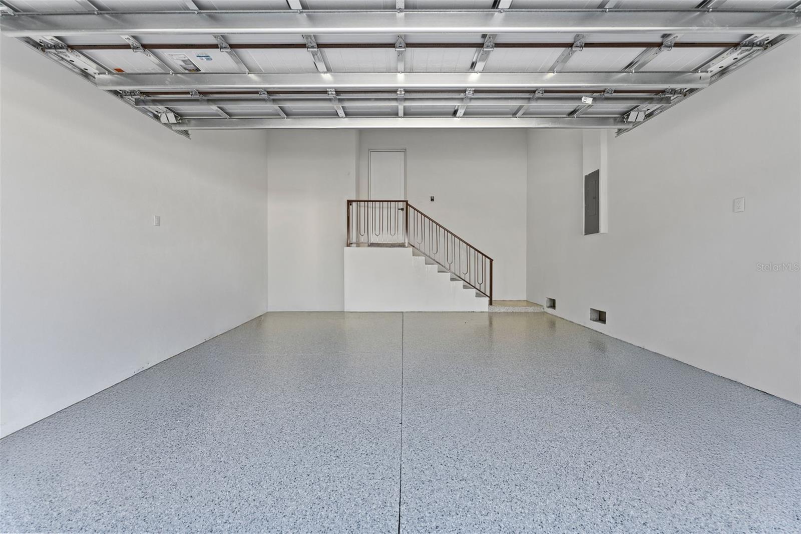 MACDILL ESTATES REV - Residential