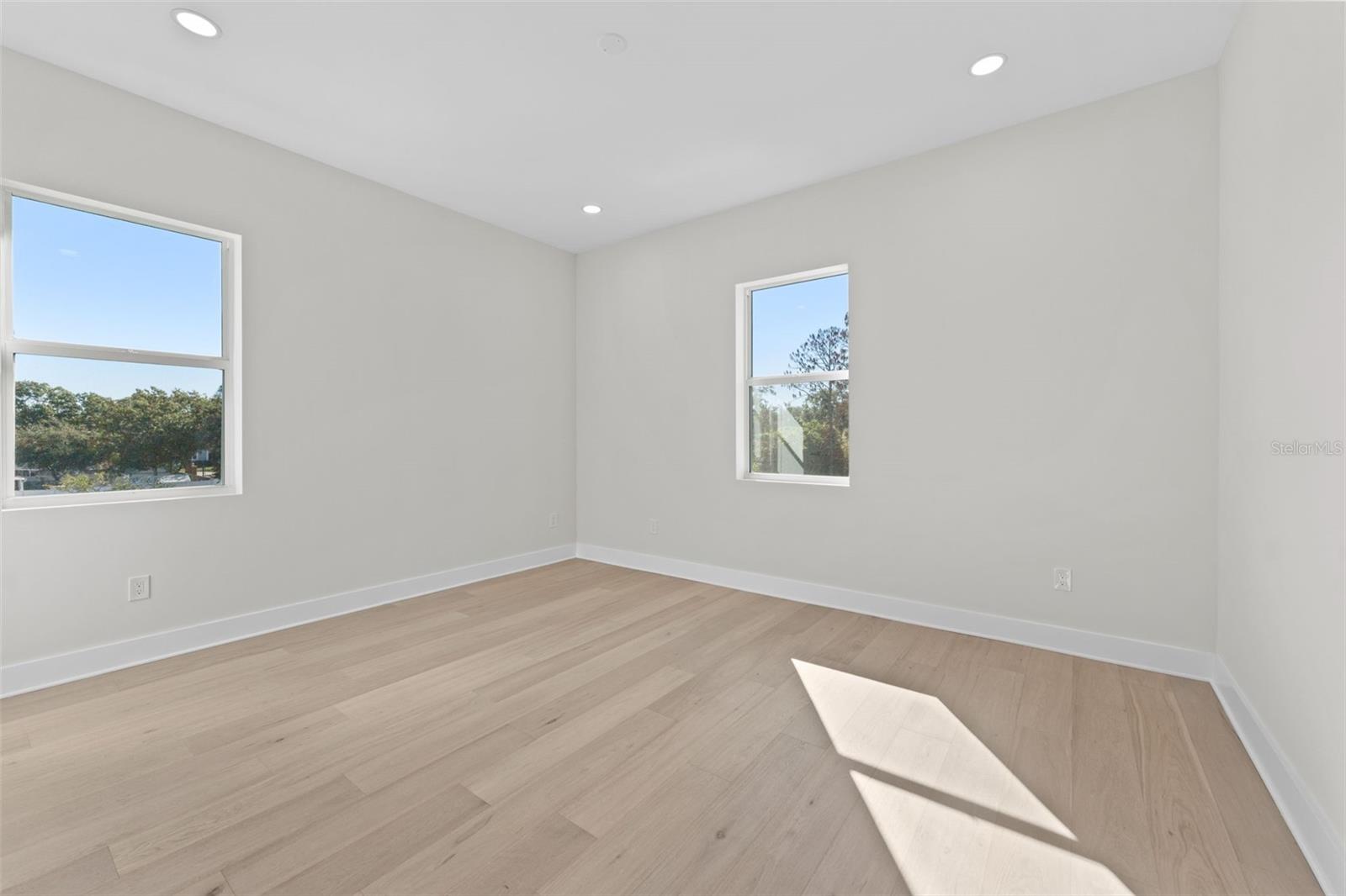 MACDILL ESTATES REV - Residential