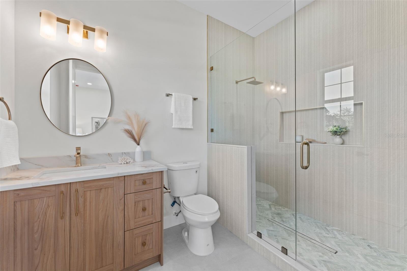 MACDILL ESTATES REV - Residential