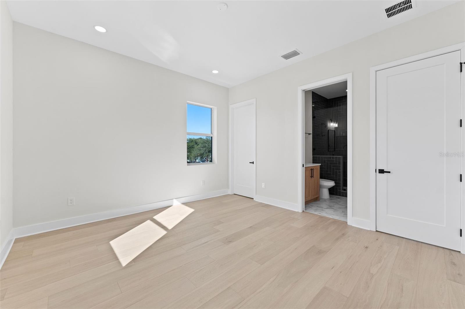 MACDILL ESTATES REV - Residential